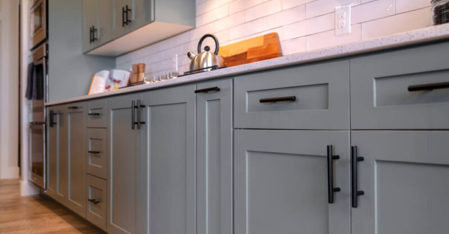 Cabinet Painting Company: How to Choose the Right Contractor