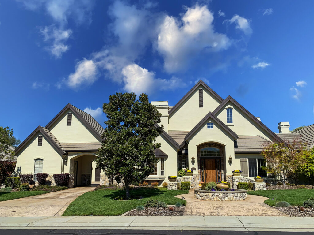 Trico Painting EXTERIOR HOUSE PAINTING