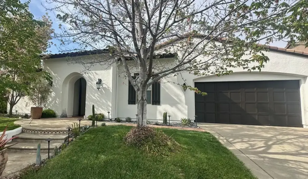 Trico Painting Avoid Damage: How to Choose the Best Paint for Garage Doors best paint for garage doors