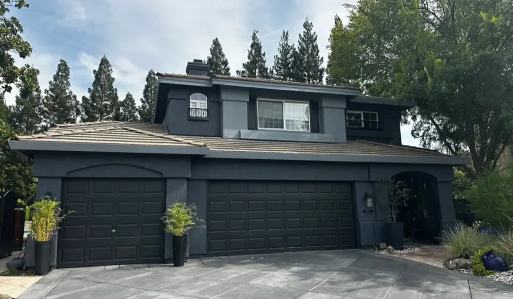 Trico Painting Avoid Damage: How to Choose the Best Paint for Garage Doors best paint for garage doors